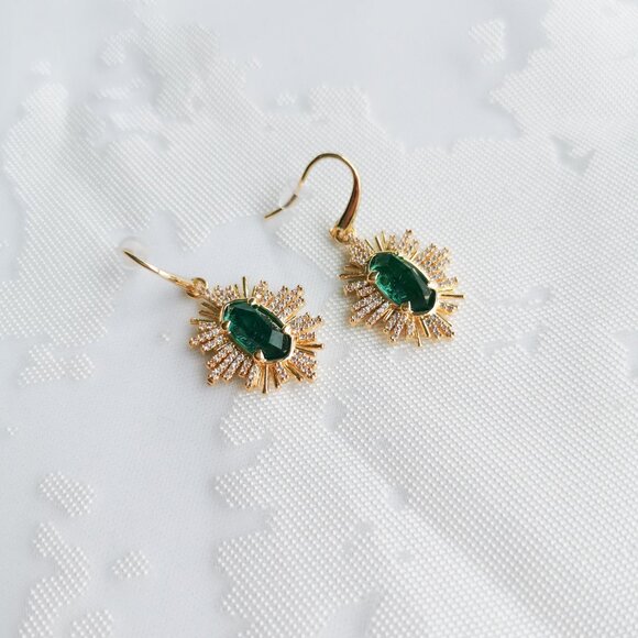 Kendra Scott Grayson Sunburst Gold Earrings Green Glass - Picture 2 of 4